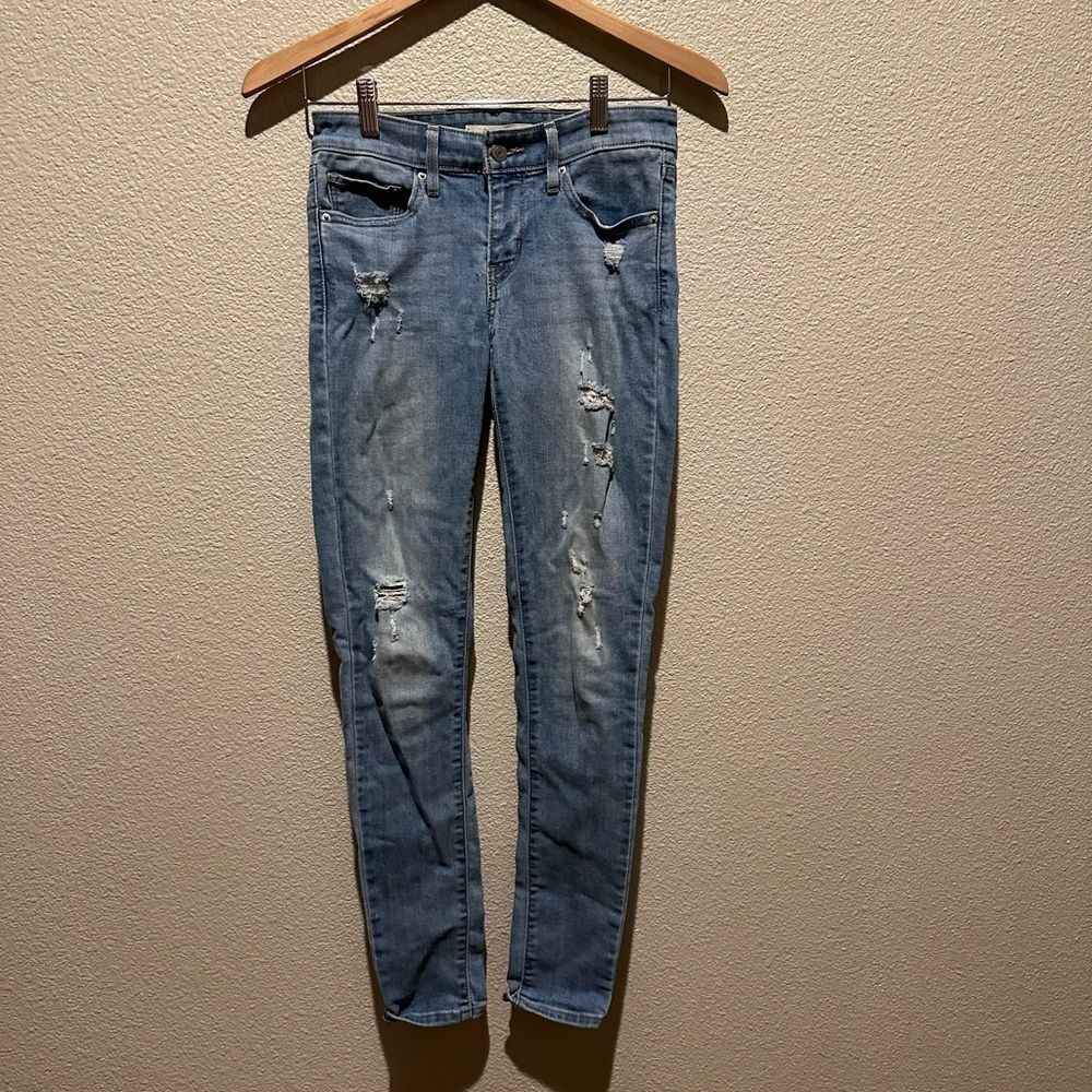Levi’s 711 Light Blue Distressed/Ripped Women’s Skinny Jeans Size 25